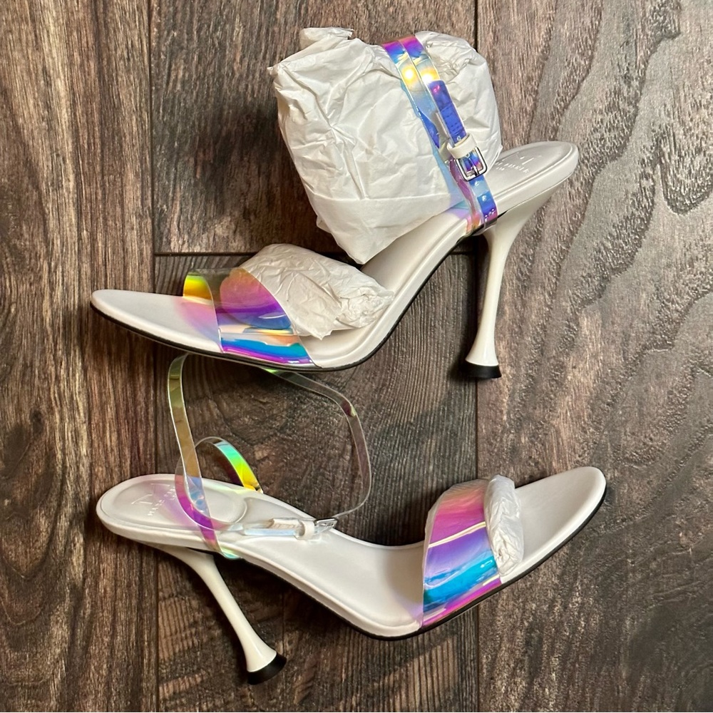 Marc Fisher LTD Calisty sandal blue/multi white size 7.5 BNWT